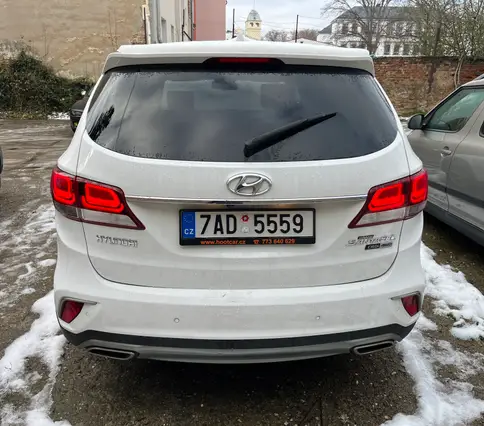 Exdražby - Hyundai GRAND SANTA FE, r.v. 2018